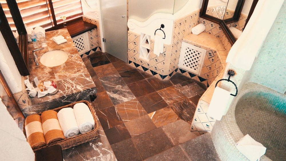 Hotel Boutique Casa Lisa (ex. by Villa Vera) 84/84