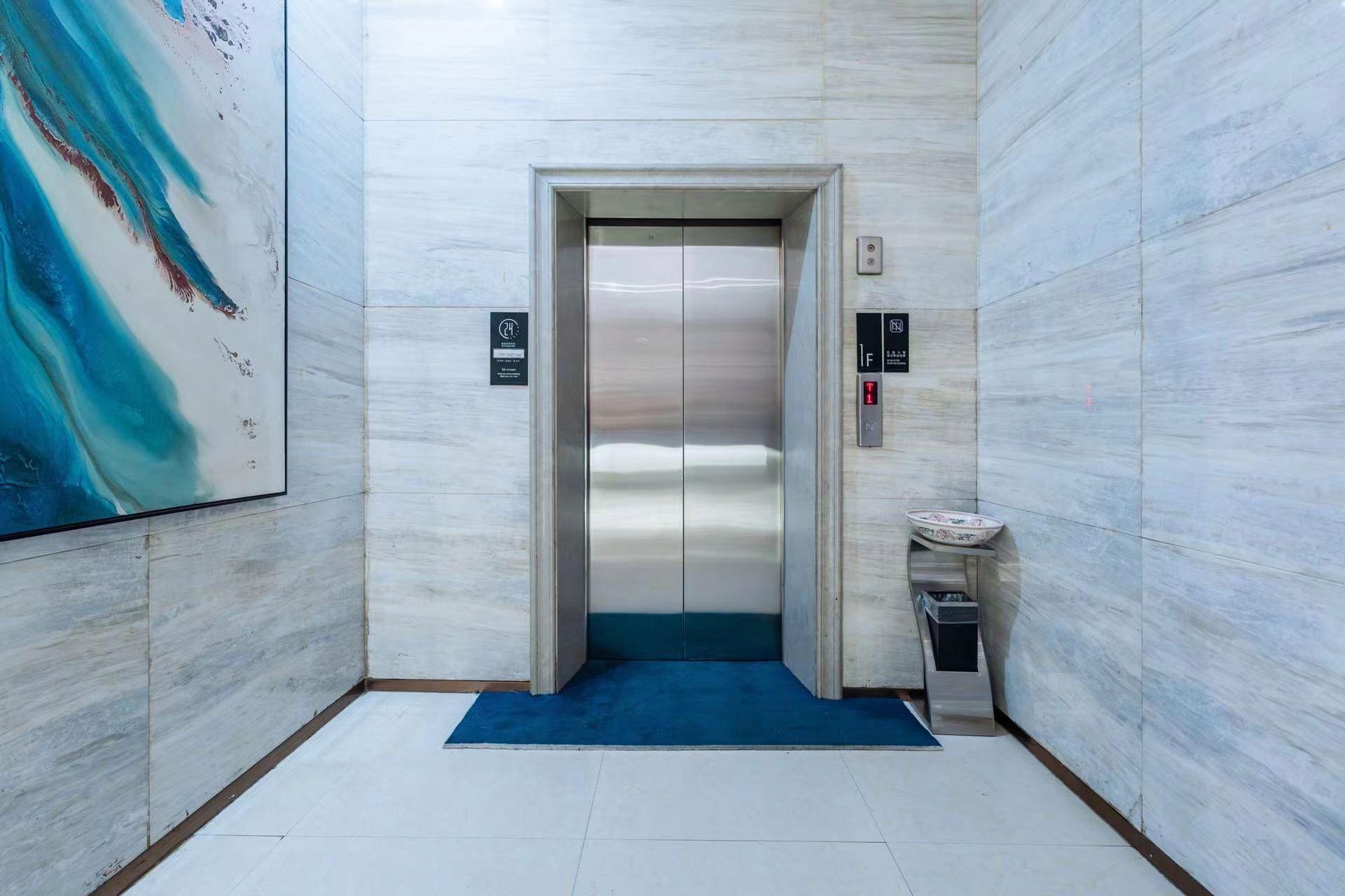 City Comfort Inn (Chenzhou You'a International Plaza) 20/36