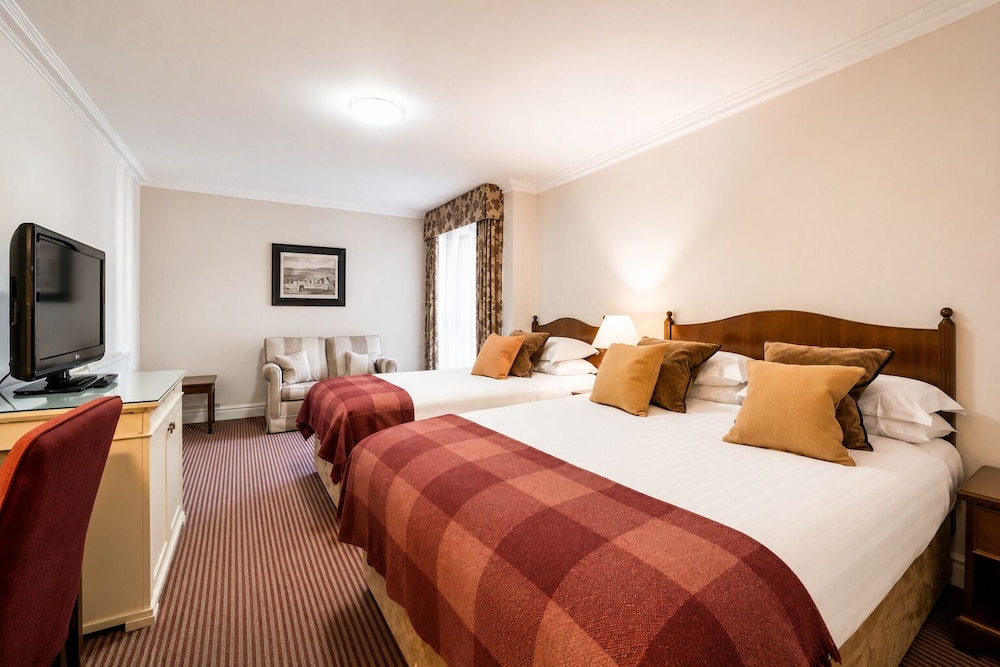 Macdonald Frimley Hall Hotel And Spa 25/73