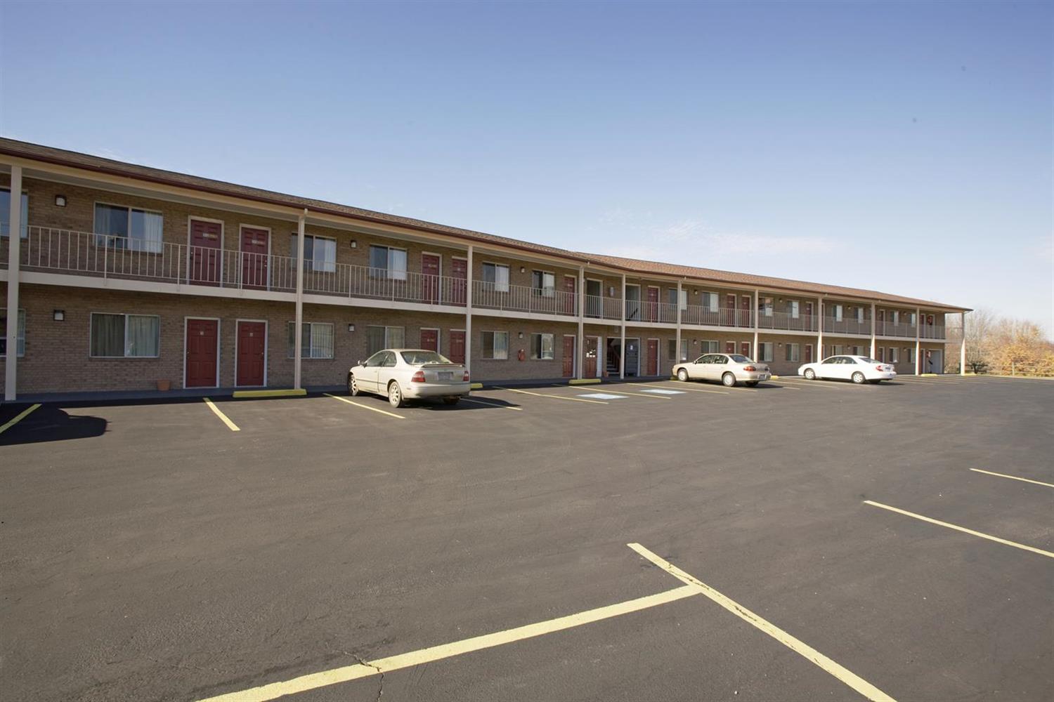 Americas Best Value Inn Jonesville 16/20