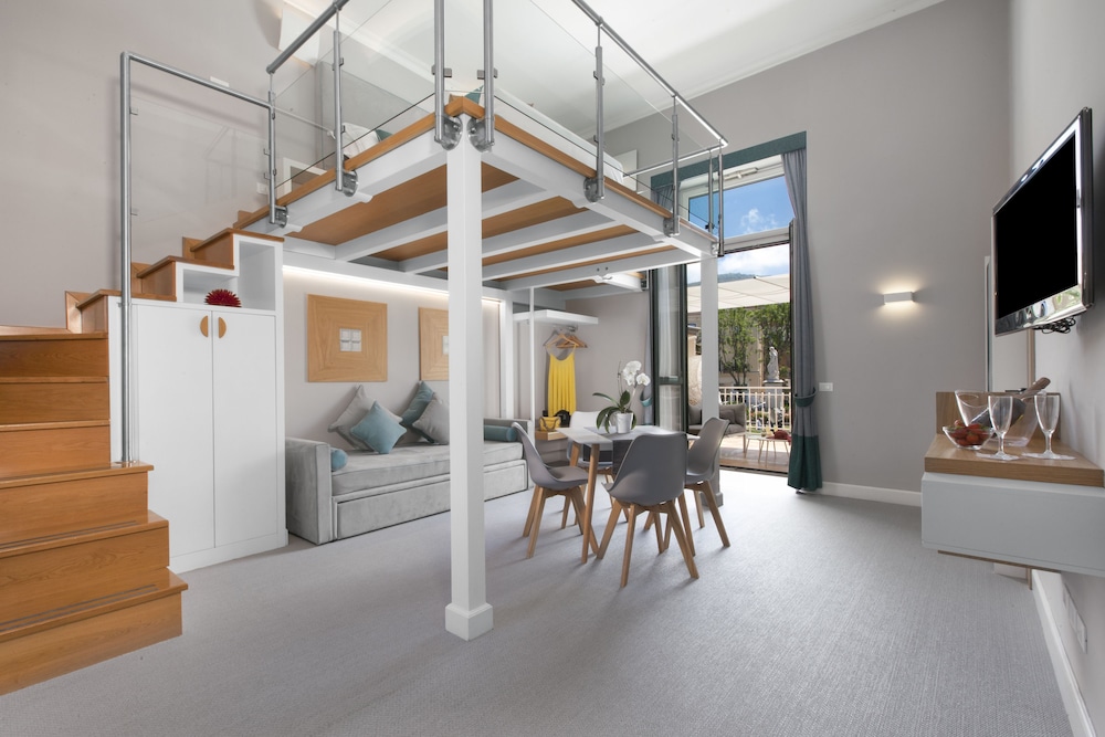 La Piazzetta Guest House 24/41