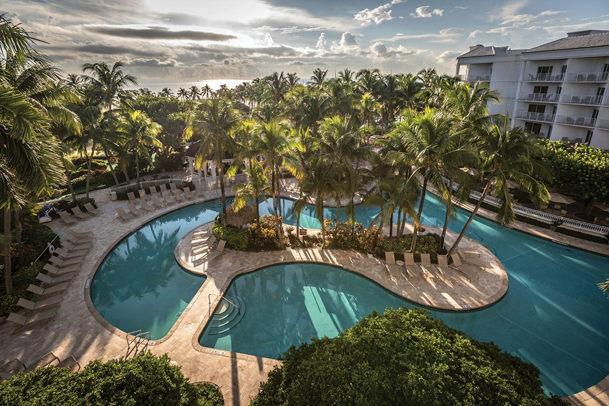 Lago Mar Beach Resort Club 83/90