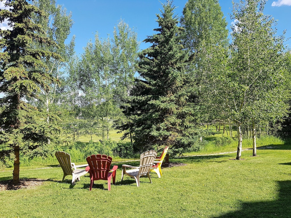 Sunset Mountain Inn and Spa 30/50