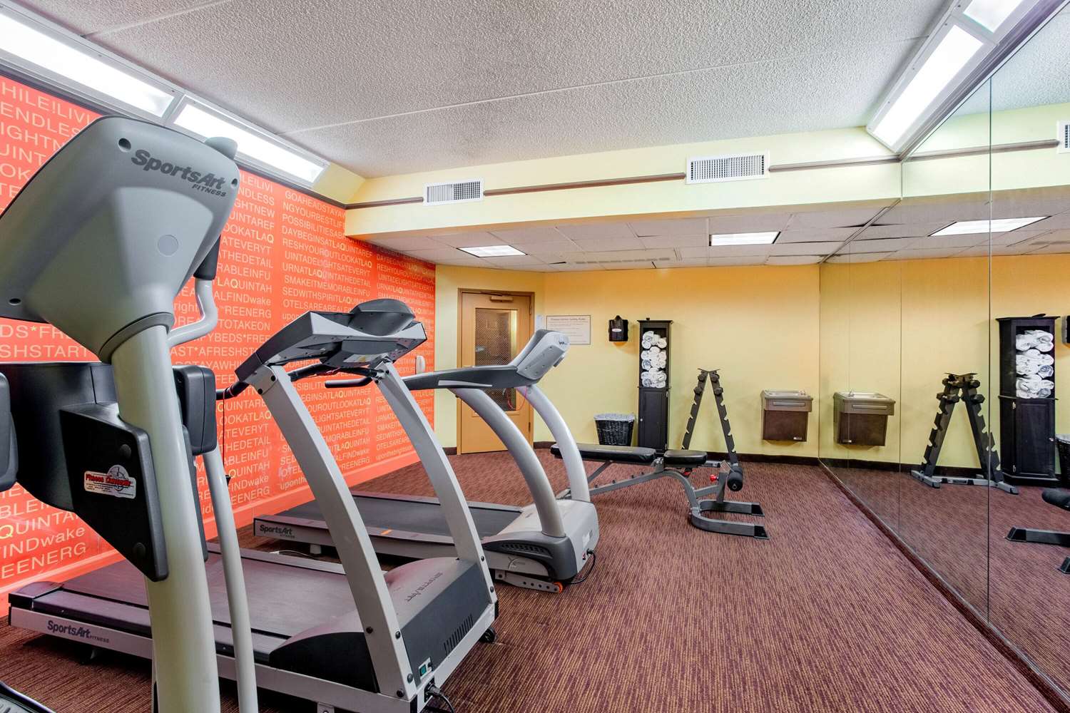 La Quinta Inn & Suites by Wyndham Raleigh/Durham Southpoint 21/38