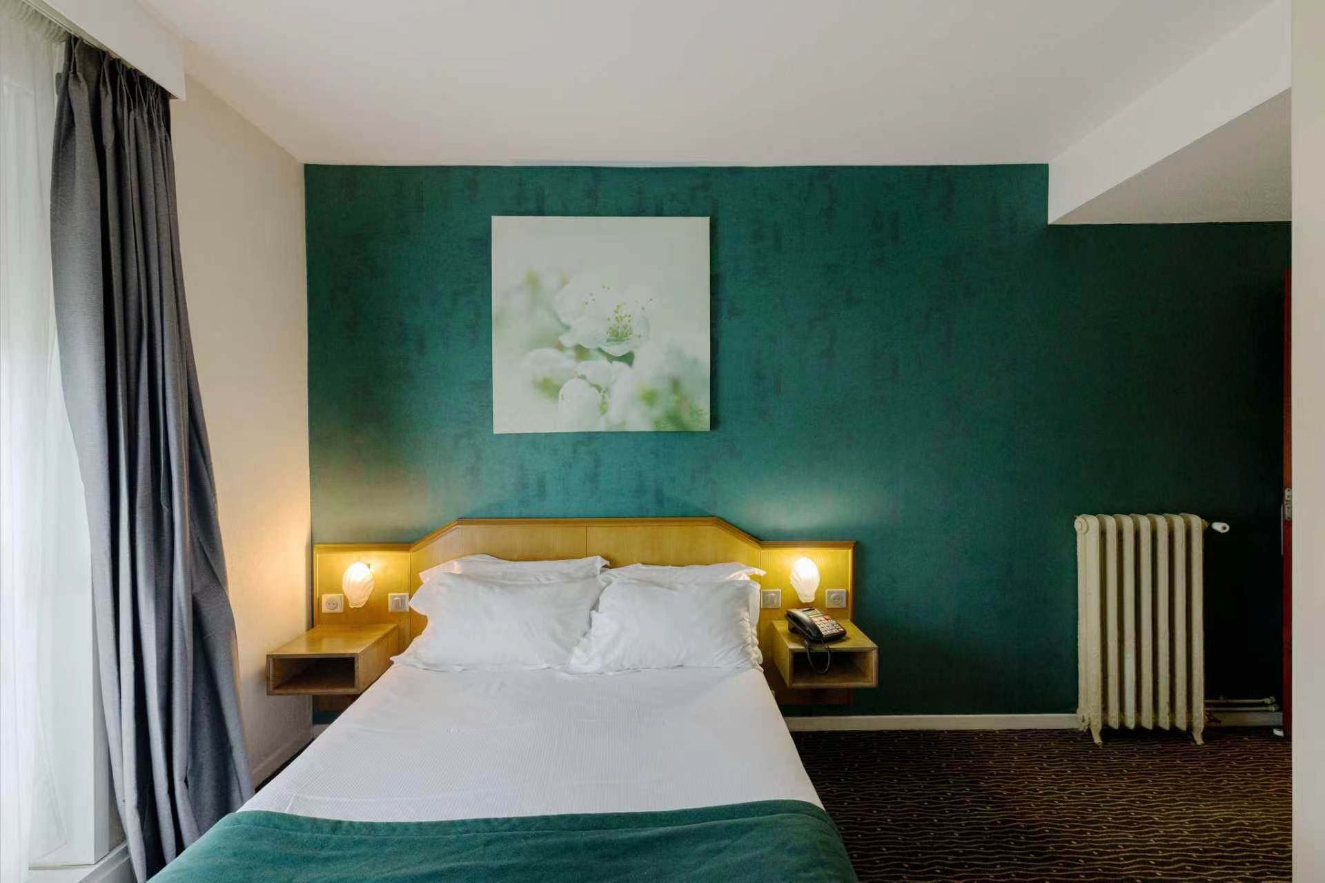 Standard, Double Bed