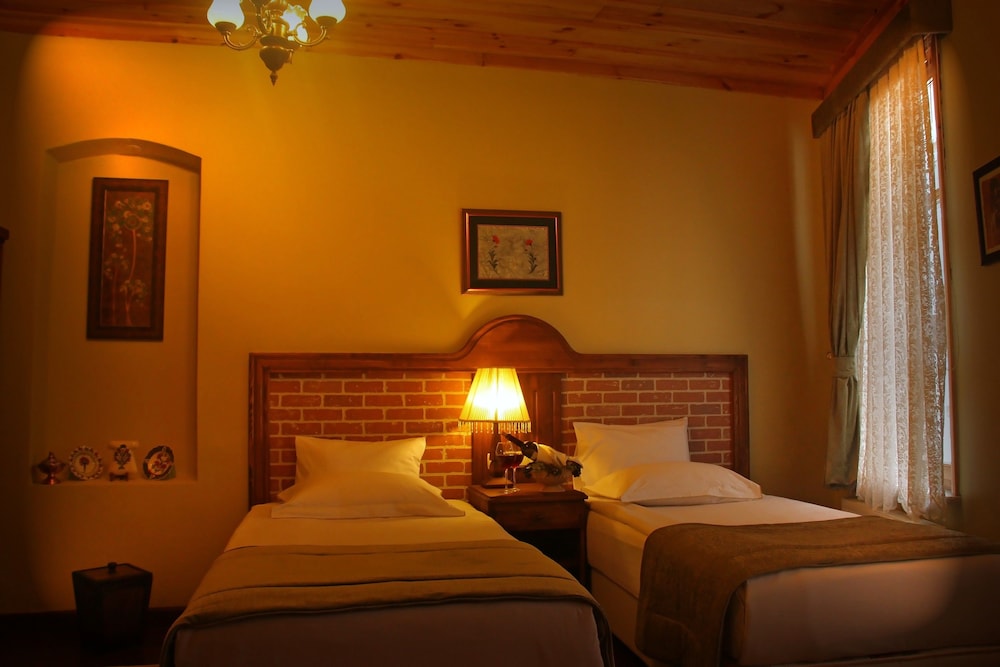 Divas Hotel 18/68