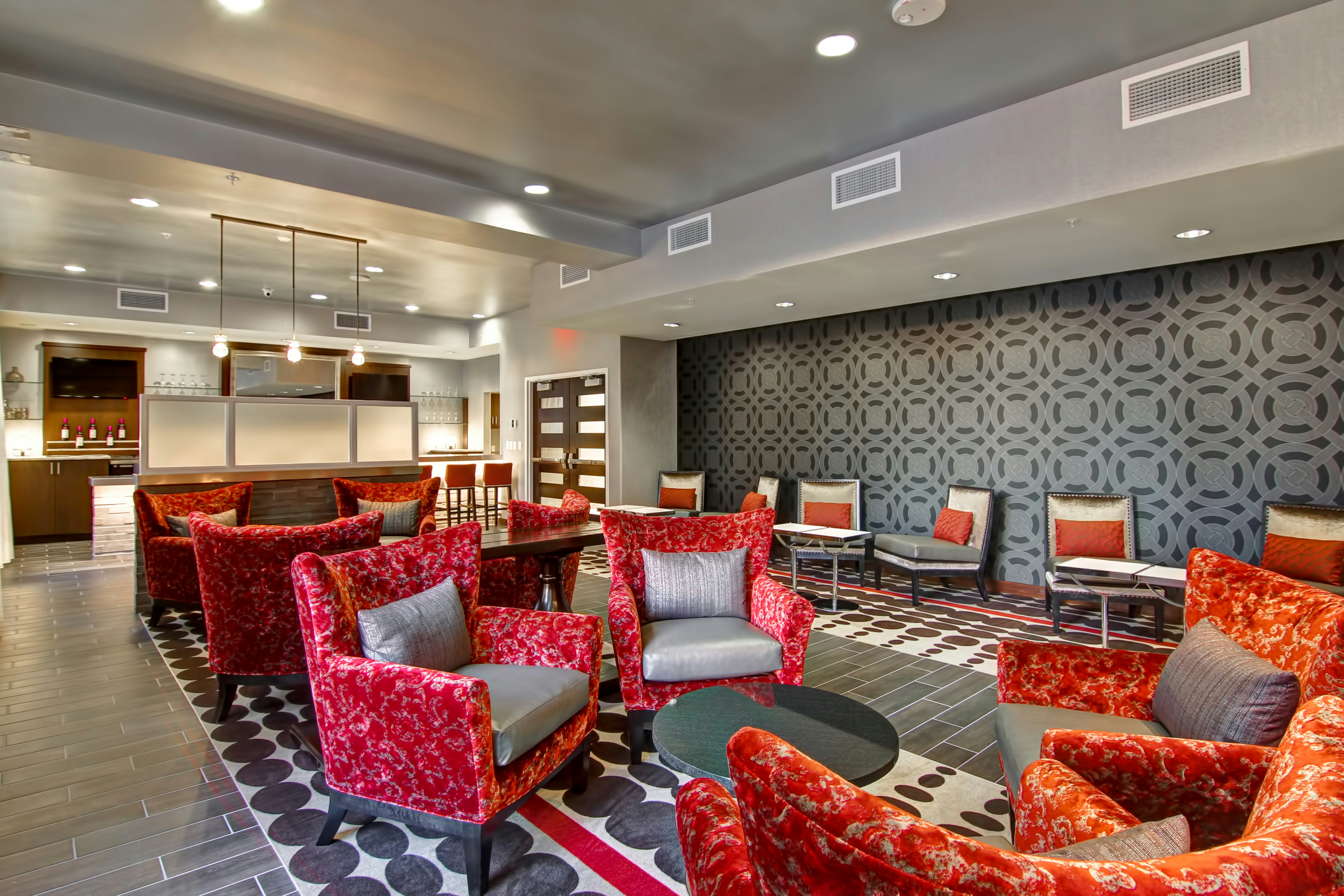 Hampton Inn Suites Cincinnati Downtown 43/72