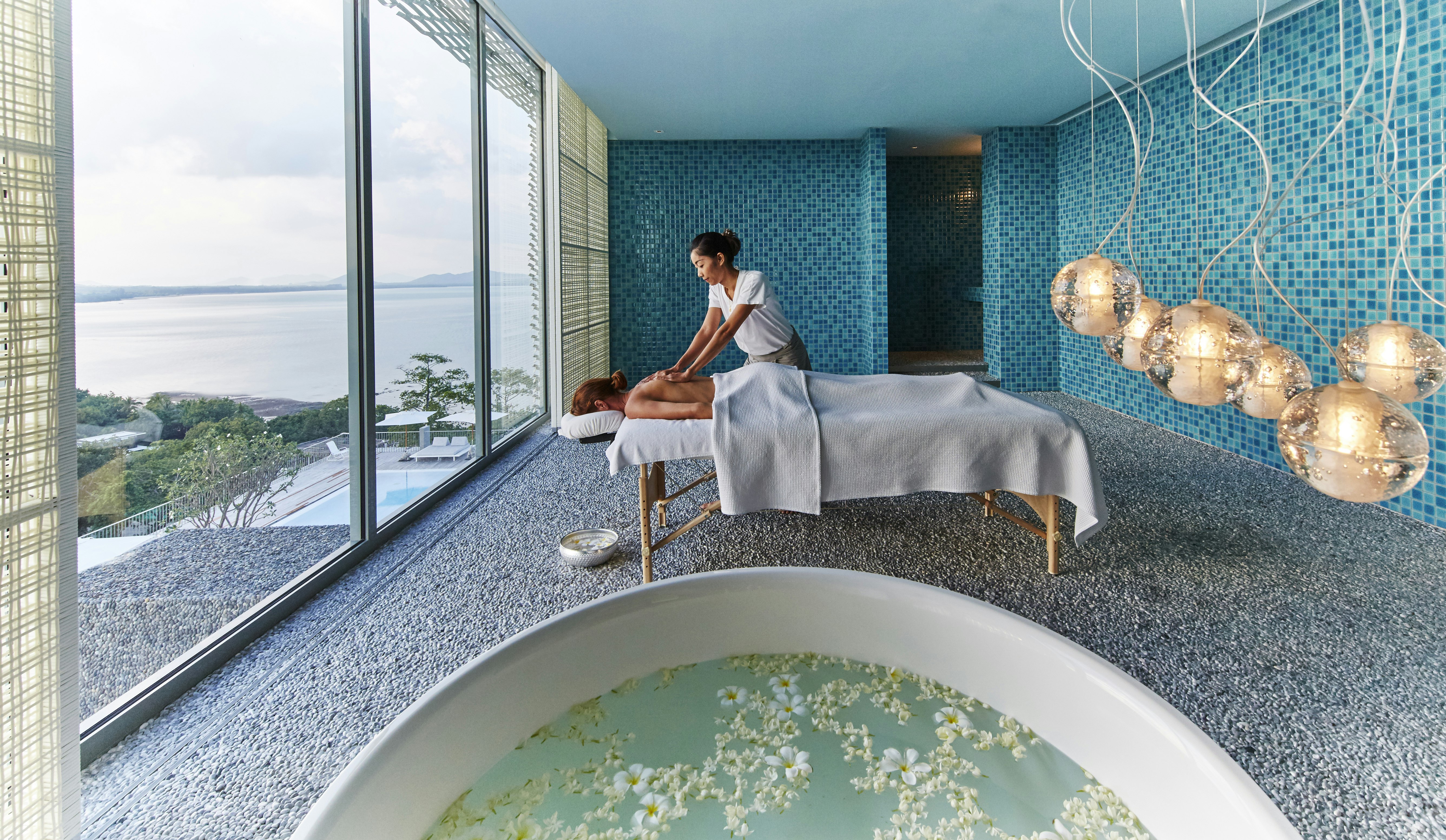 Como Point Yamu Phuket 44/97
