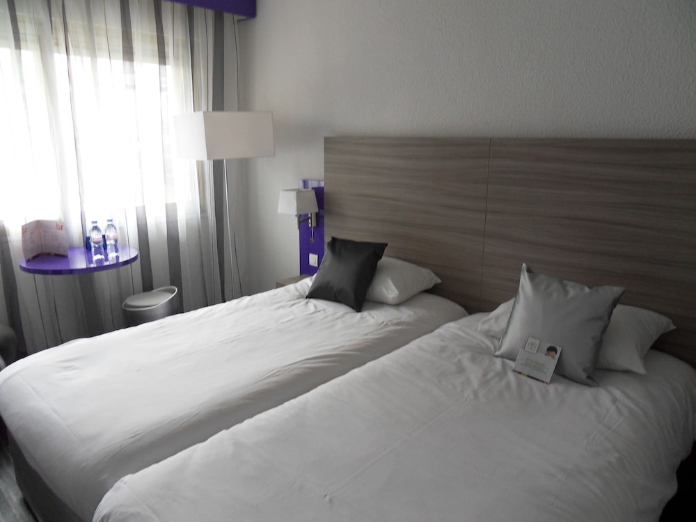 Ibis Styles Grenoble Centre Gare 12/68