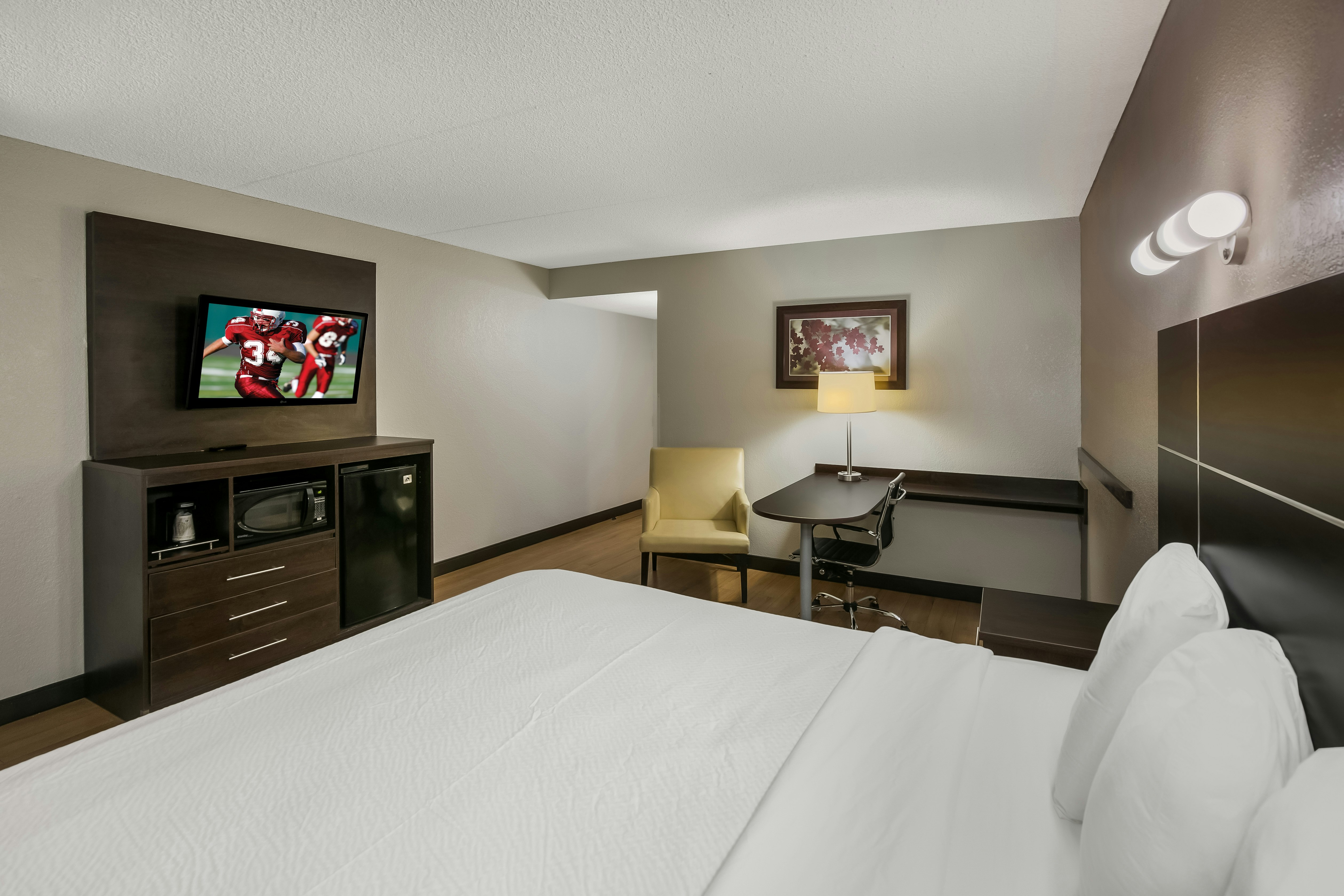 NON-SMOKING SUPERIOR 1 KING BED, MICRO-FRIDGE
