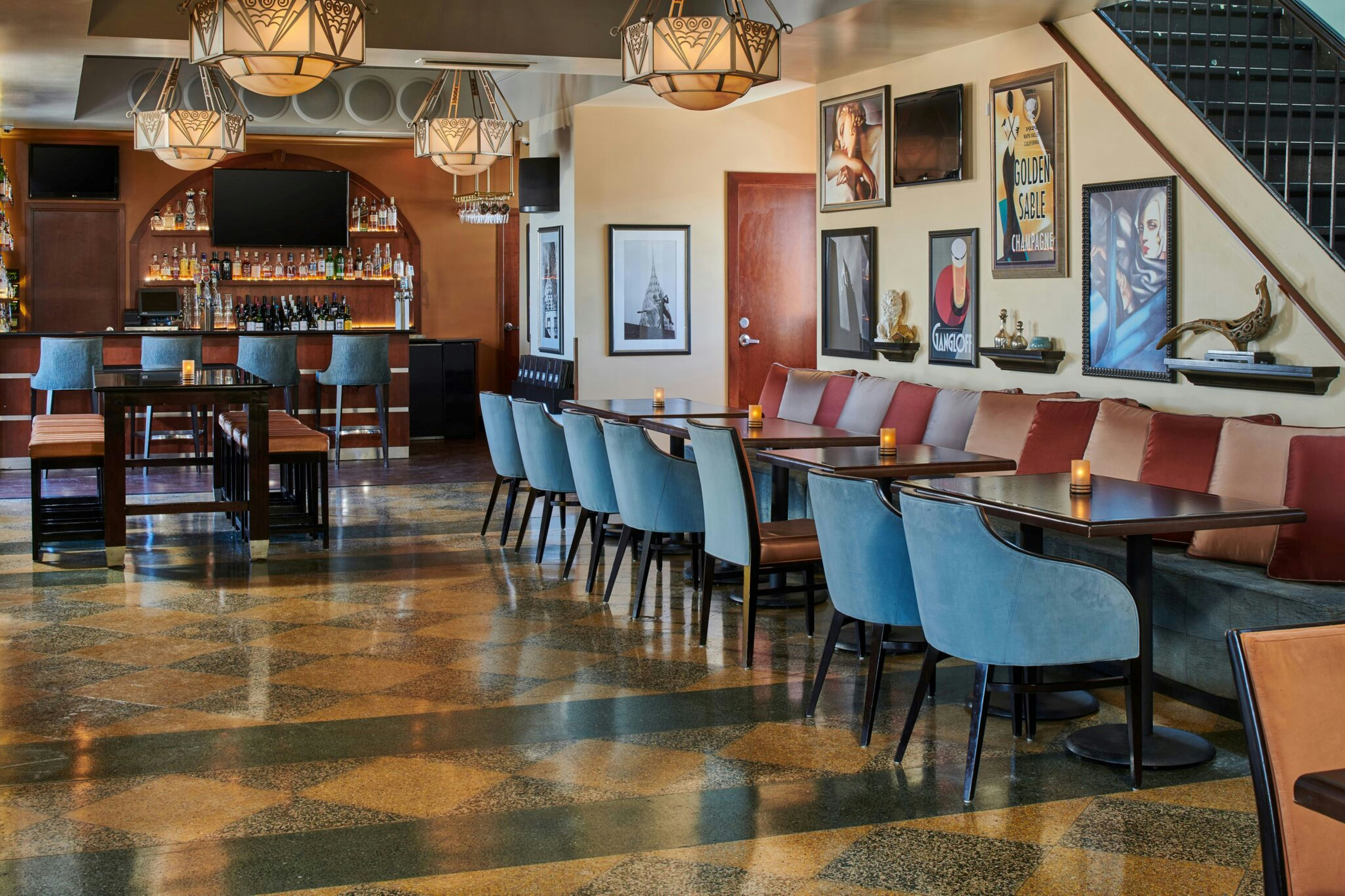 Hotel Alex Johnson Rapid City Curio Collection By Hilton 20/38