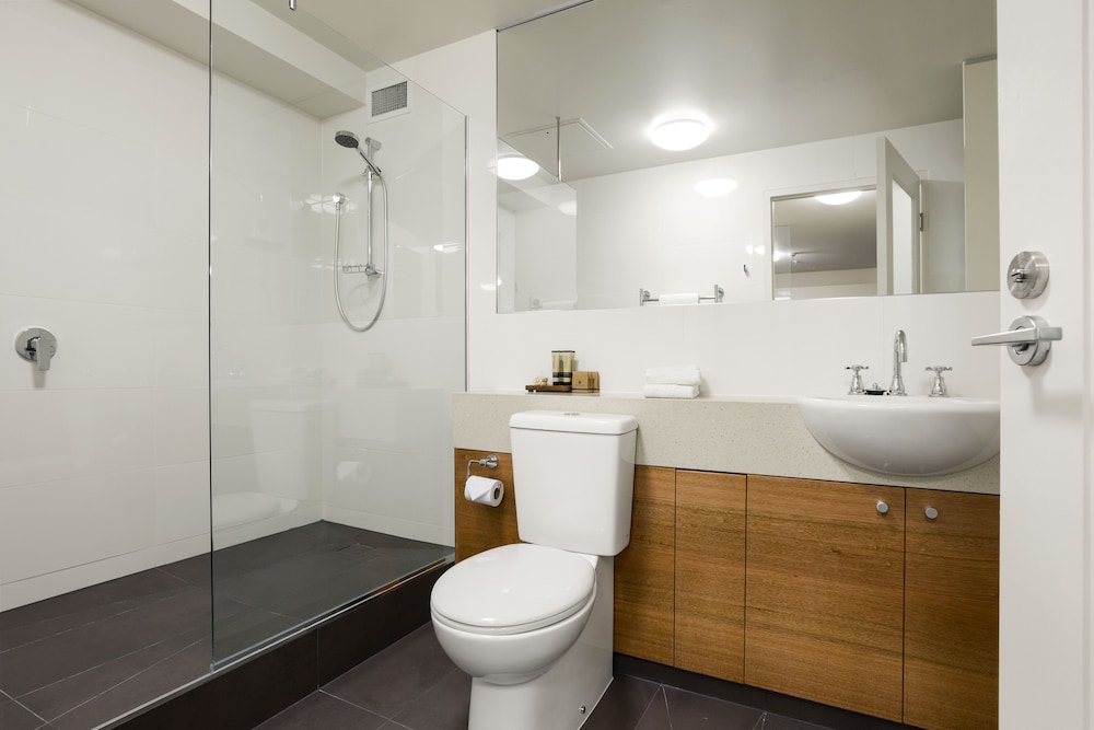 The Old Woolstore Apartment Hotel 63/63