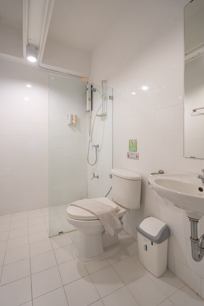 B House Chiangmai Hotel 44/50
