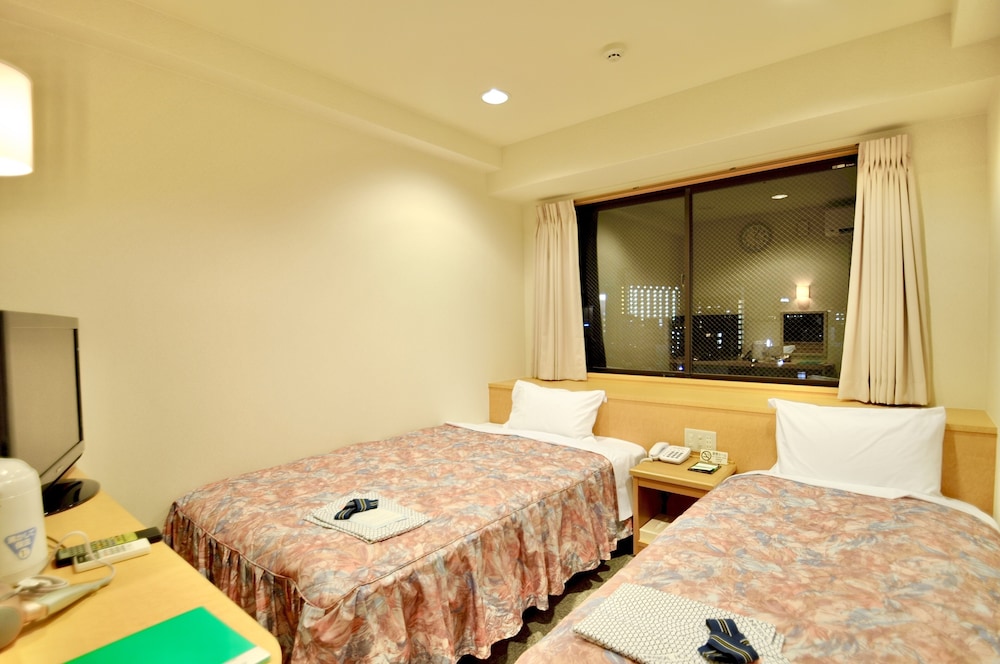 Hiroshimaekimae Universal Hotel Shikansenguchimigi 7/30