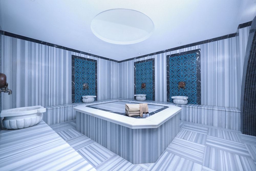 Sealife Lounge - Adults Only 25/50
