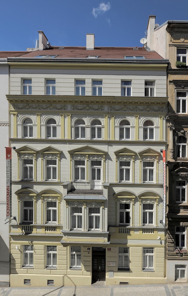 DownTown Suites Kodanska photo4