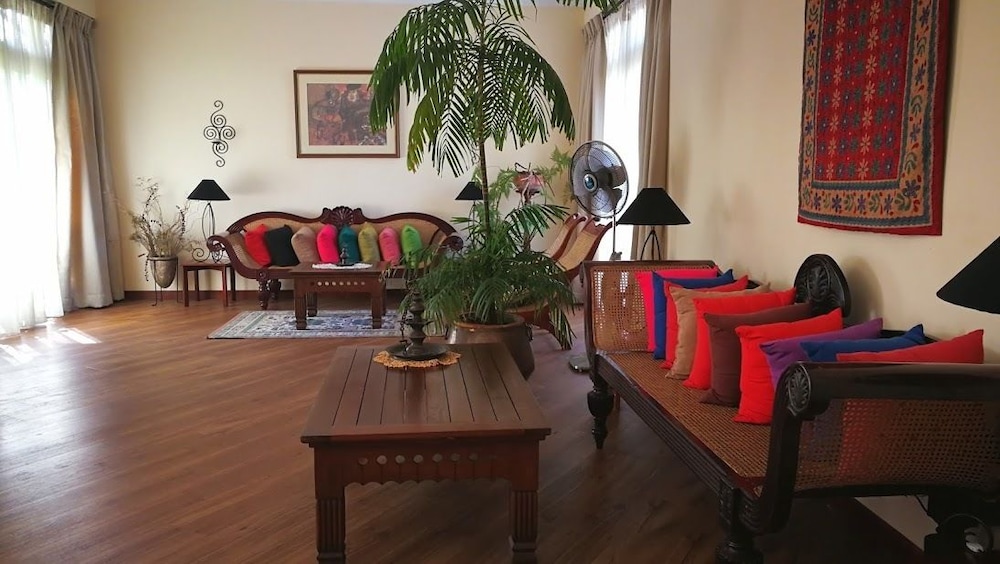 Villa 49 23/50