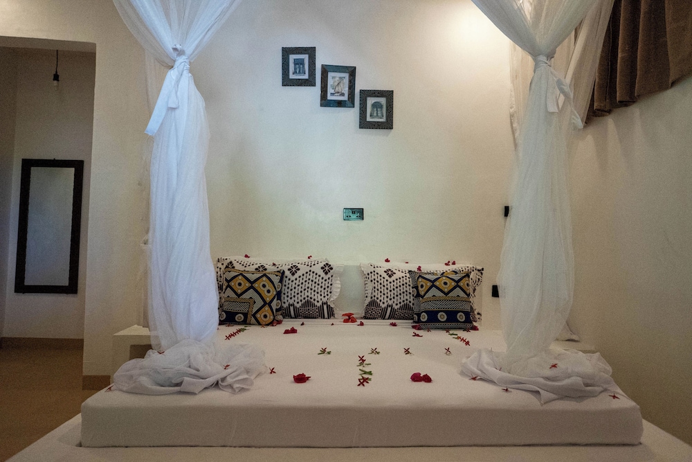 Bahati Villa 19/50