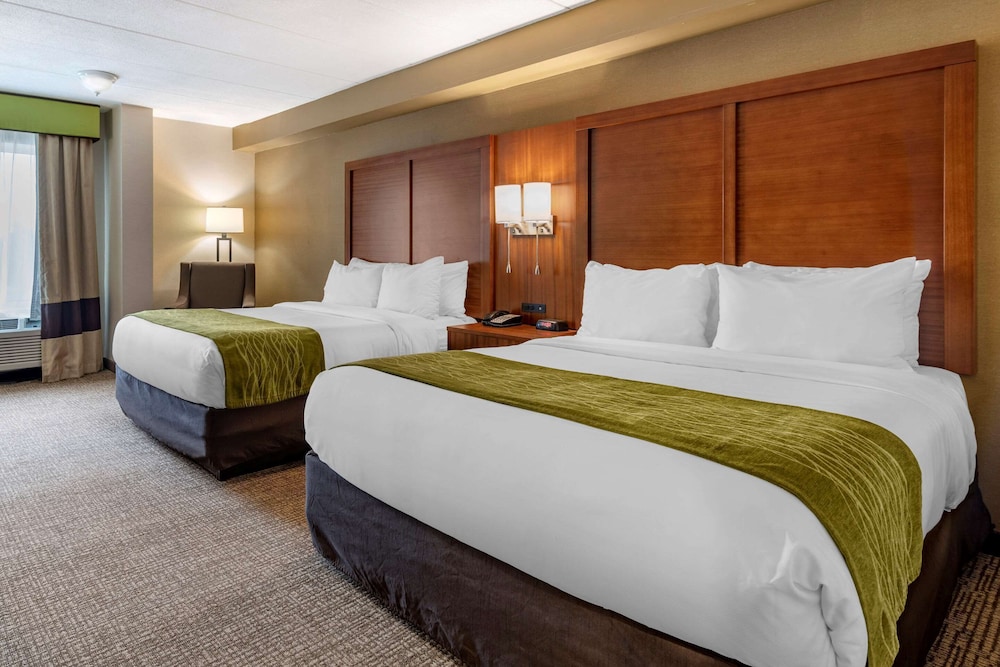 Comfort Inn Manchester Airport 10/39