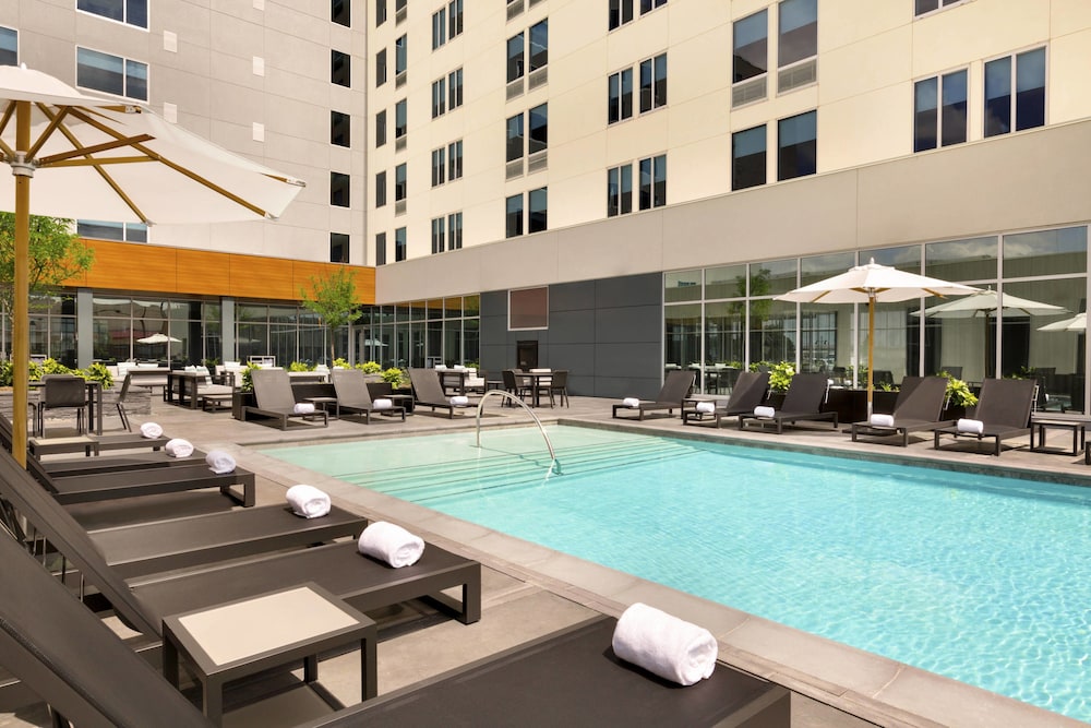 ALOFT DALLAS LOVE FIELD 18/34