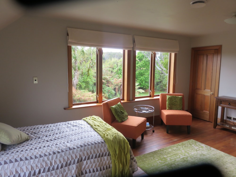 Awatuna Homestead 30/62