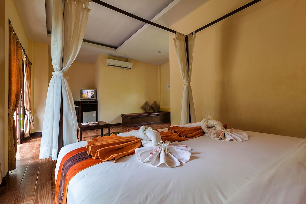 Lanta Klong Nin Beach Resort 14/70