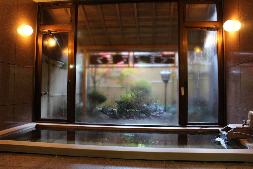 Shoji Mount Hotel 25/49