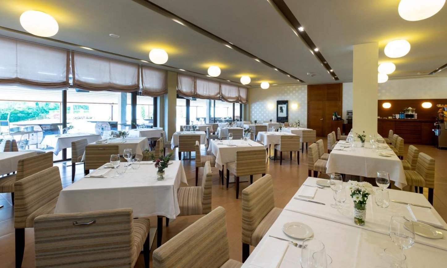 Spa Attica 21 Villalba 52/75