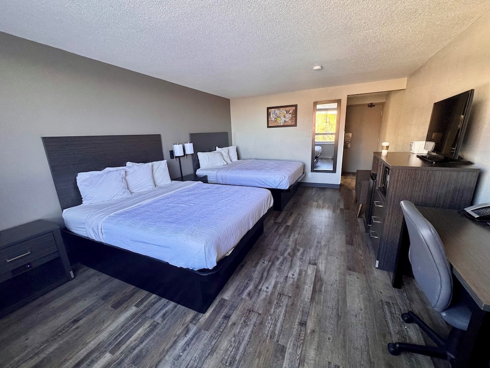 Baymont by Wyndham Great Falls City Center 17/60