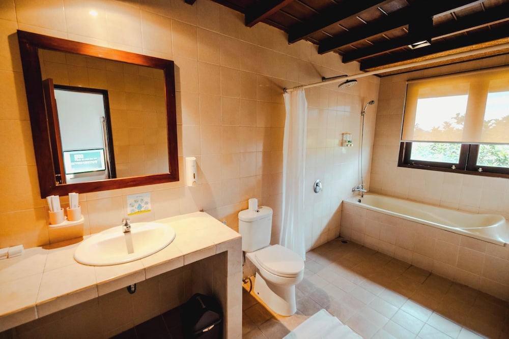 Sri Aksata Ubud Resort by Adyatma Hospitality 71/72
