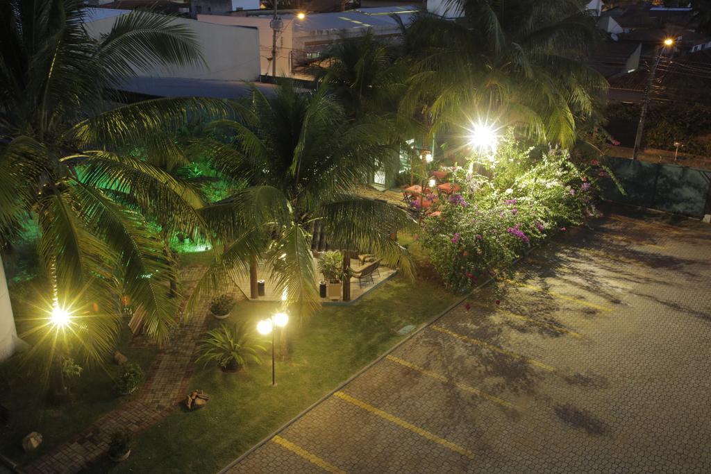 Castelo Plaza Hotel 25/26
