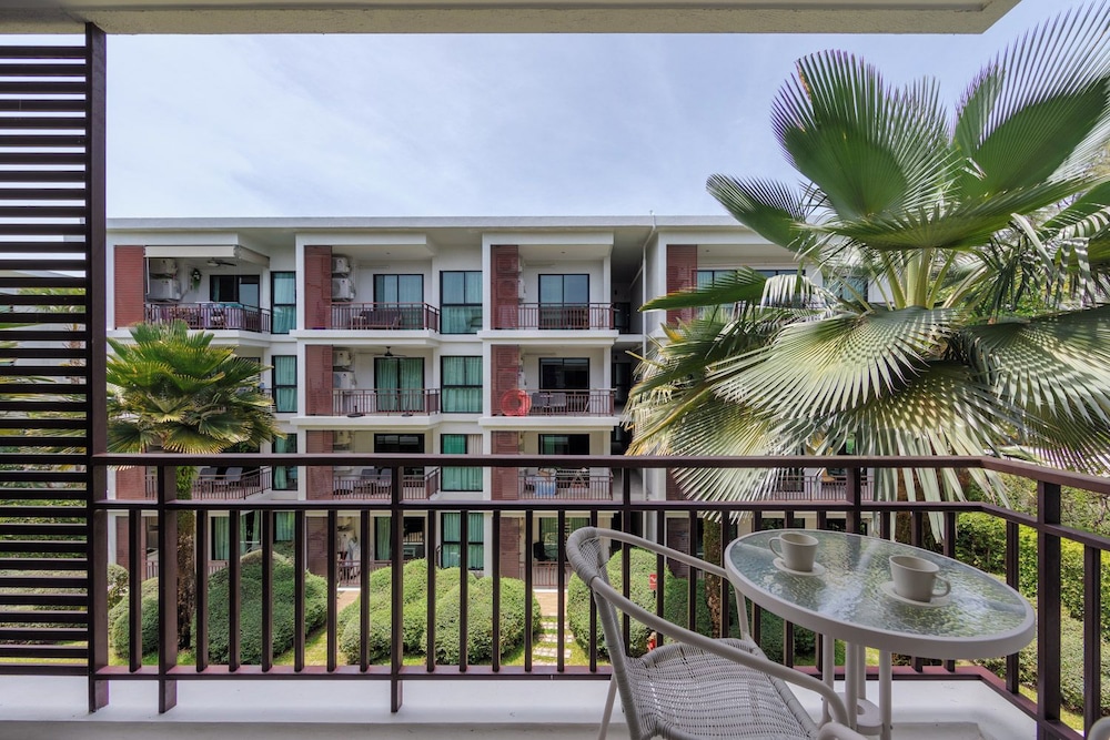 The Title Condo By Tropiclook 3/99