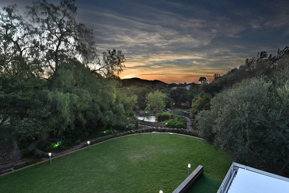 The Tredenham Boutique Hotel 19/24
