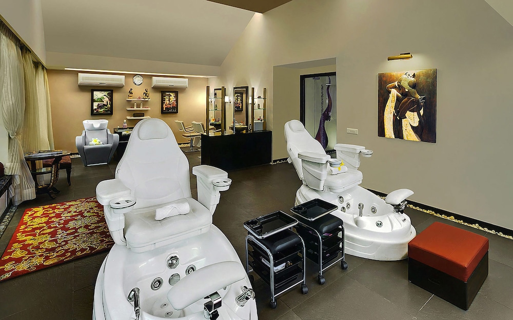 MAYFAIR Spa Resort and Casino, Gangtok 50/50