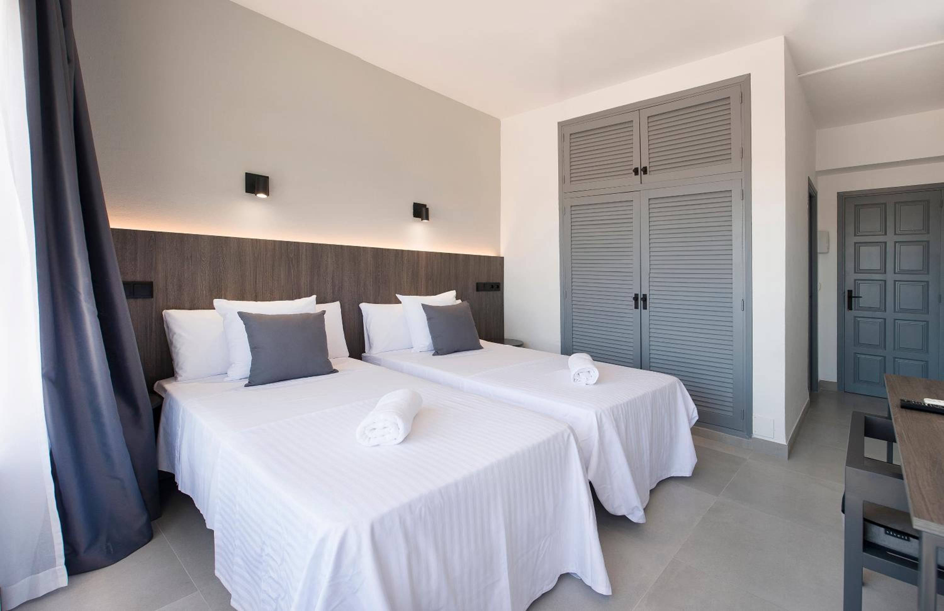 Hotel Base Ibiza 23/45