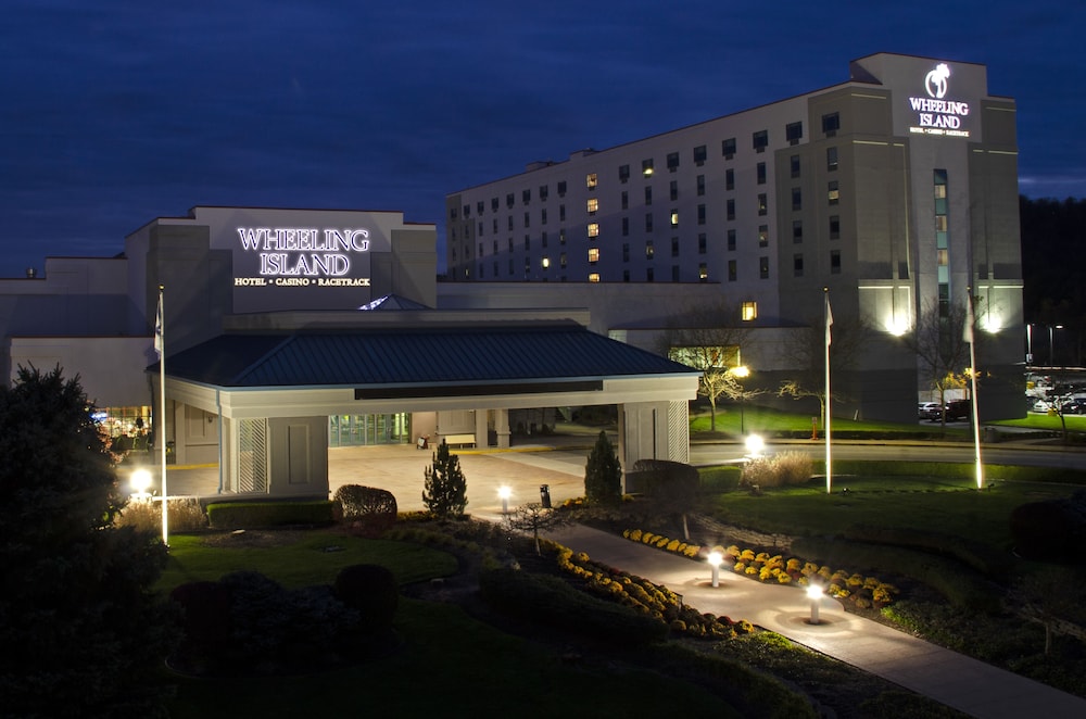 Wheeling Island Hotel-Casino-Racetrack 1/39