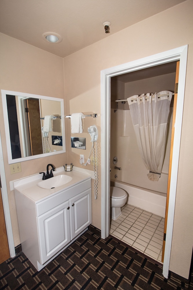Fairbridge Inn Coeur D Alene 10/45