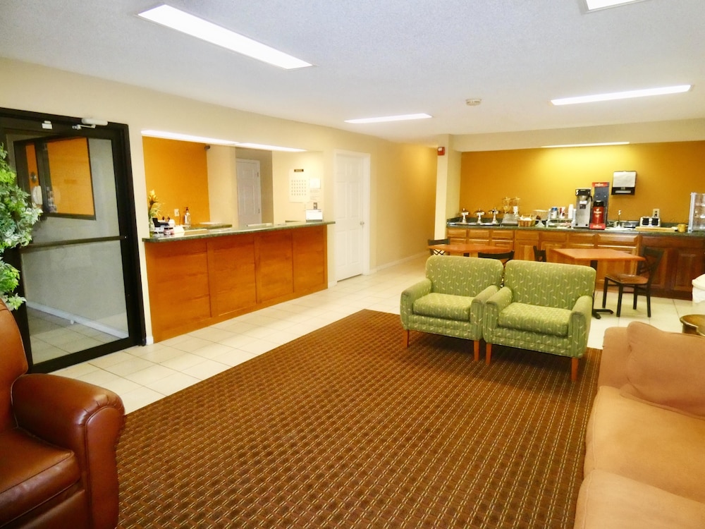 Americas Best Value Inn Montezuma 6/24