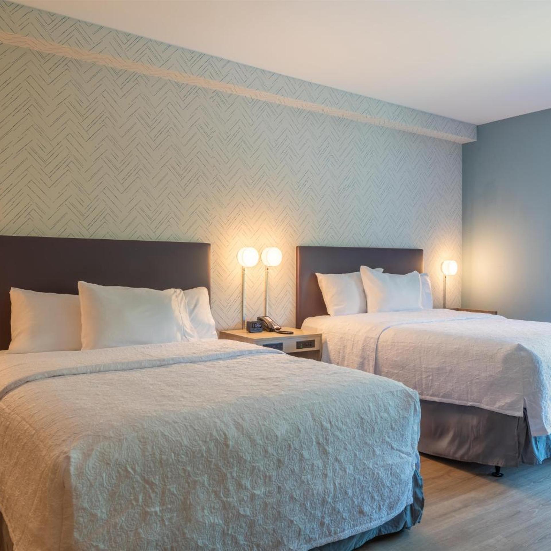 Studio, Suite, 2 Queen Beds, Bathtub, Accessible