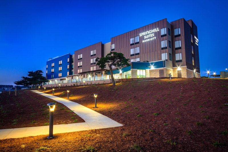 Springhill Suites By Marriott the Dunes On Monterey Bay 4/49