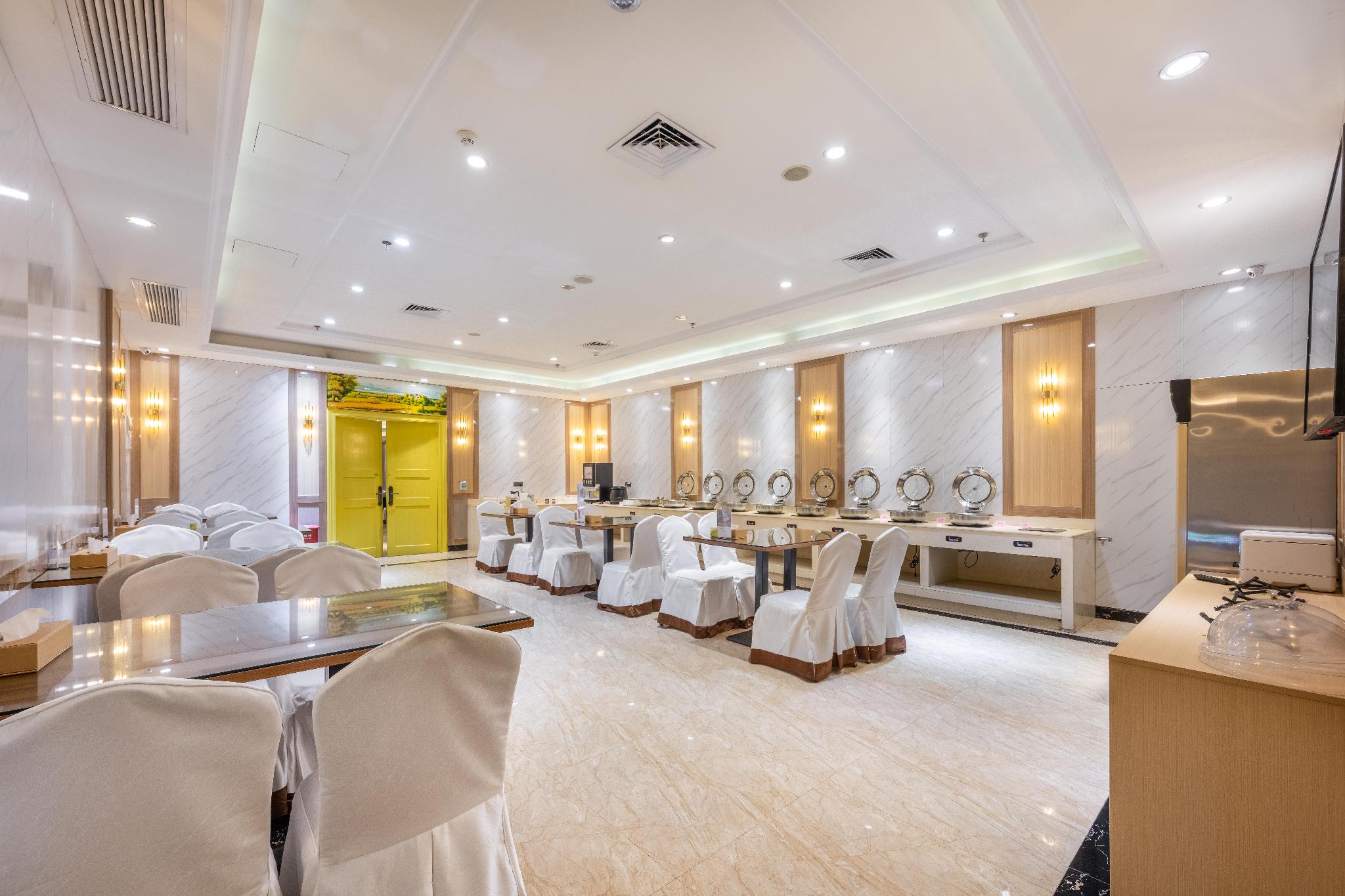Vienna Hotel (Dongguan Changping Avenue) 34/57