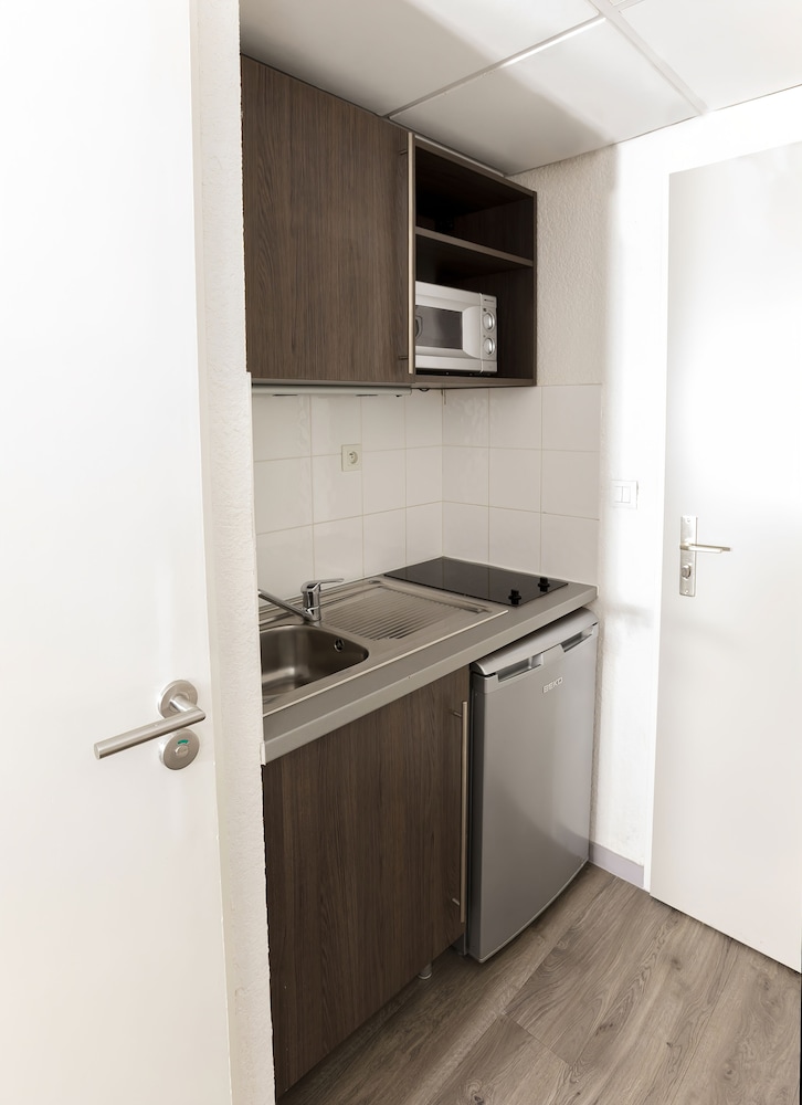 Adagio Access Orleans 55/56