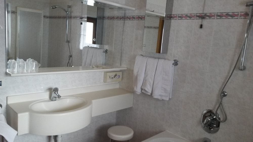 Hotel Oswald 35/40