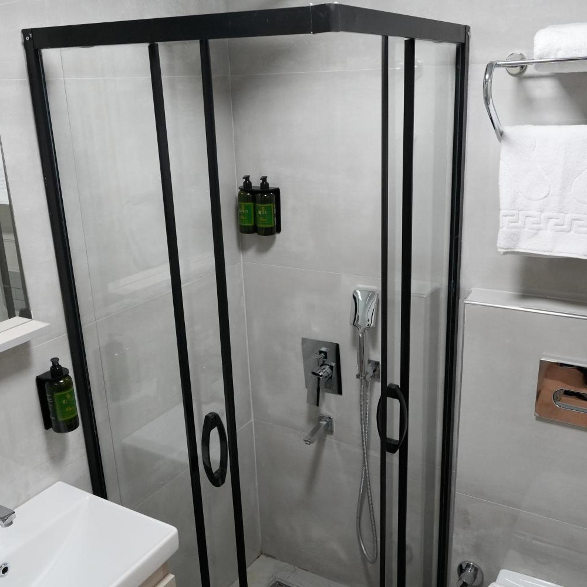 Nergiz Hotel 45/48