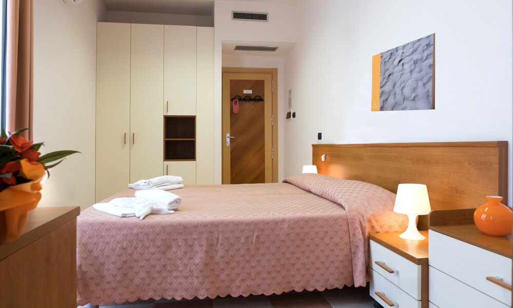 Hotel Maita 11/50