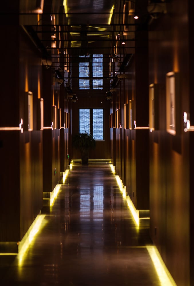 Lin Yin Art Hotel Shanghai 67/69