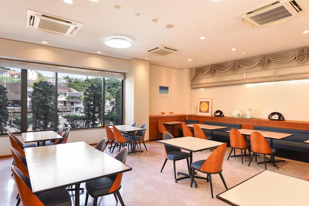 Iki Marina Hotel 40/68