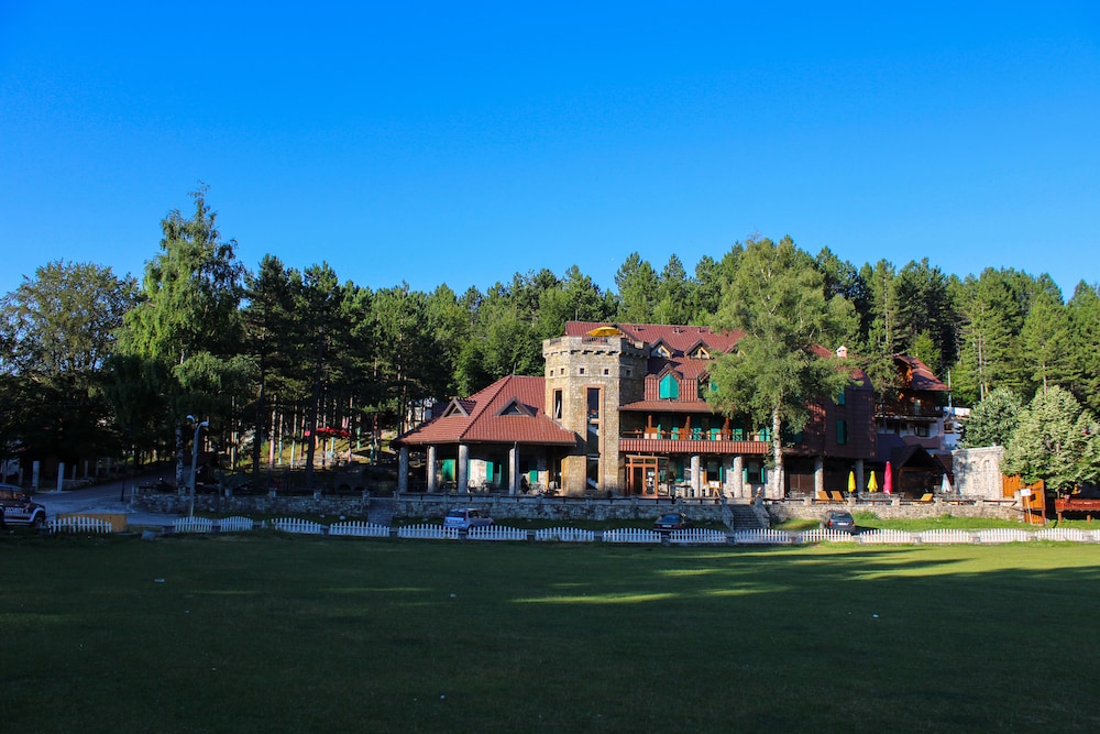 NATYRAL RAZMA RESORT 43/50
