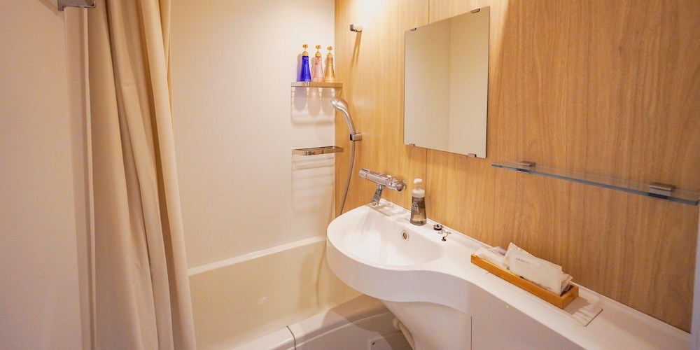 The Gala Hotel Umeda 49/50