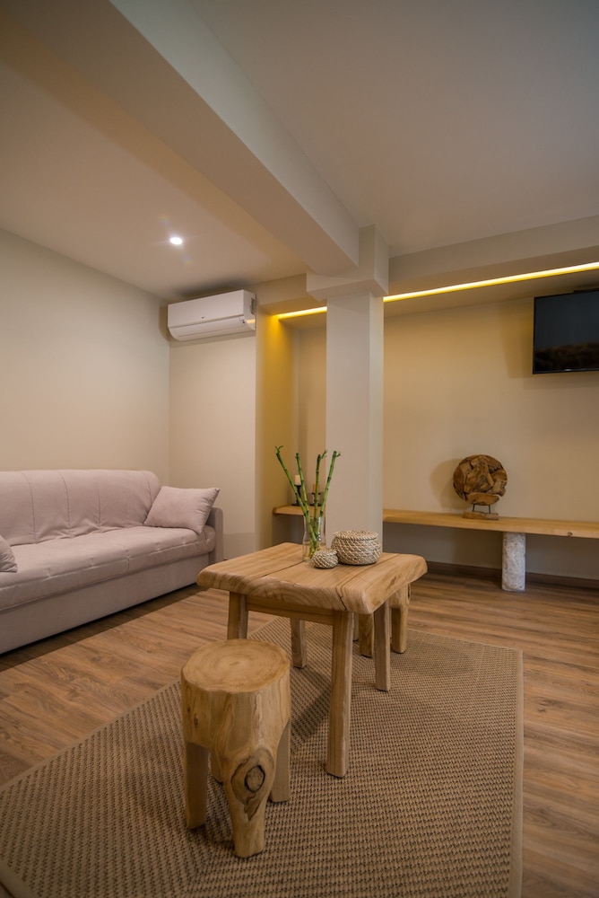 Ederlezi Boutique Hotel 39/60